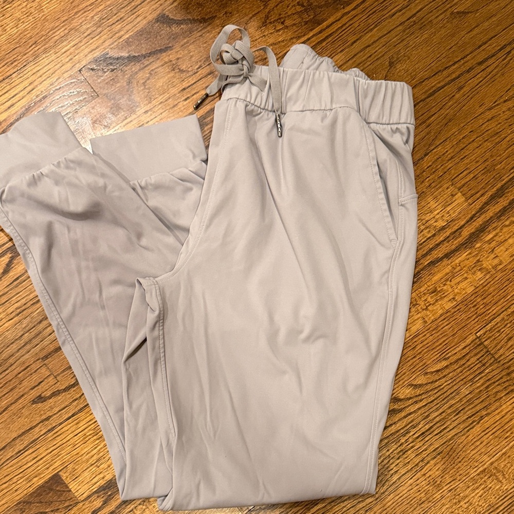 AJISAI 7/8 Women’s joggers Joggers Light Grey Like new Size Small